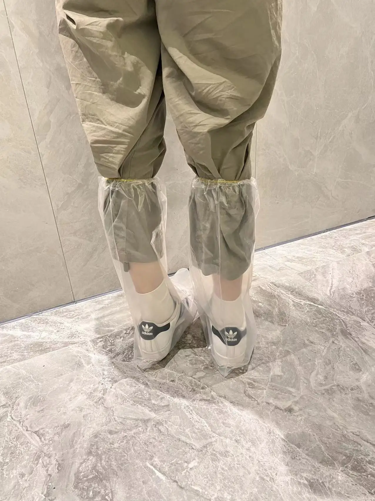 Outdoor waterproof disposable plastic shoe cover rain boots shoe cover