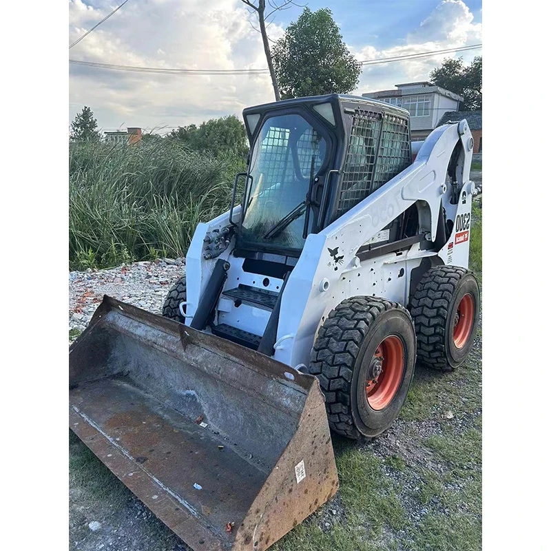 Best-Selling 3750 Kg 11.1km/H Mini Wheel Used S300 Excavators Bobcat With Good Condition