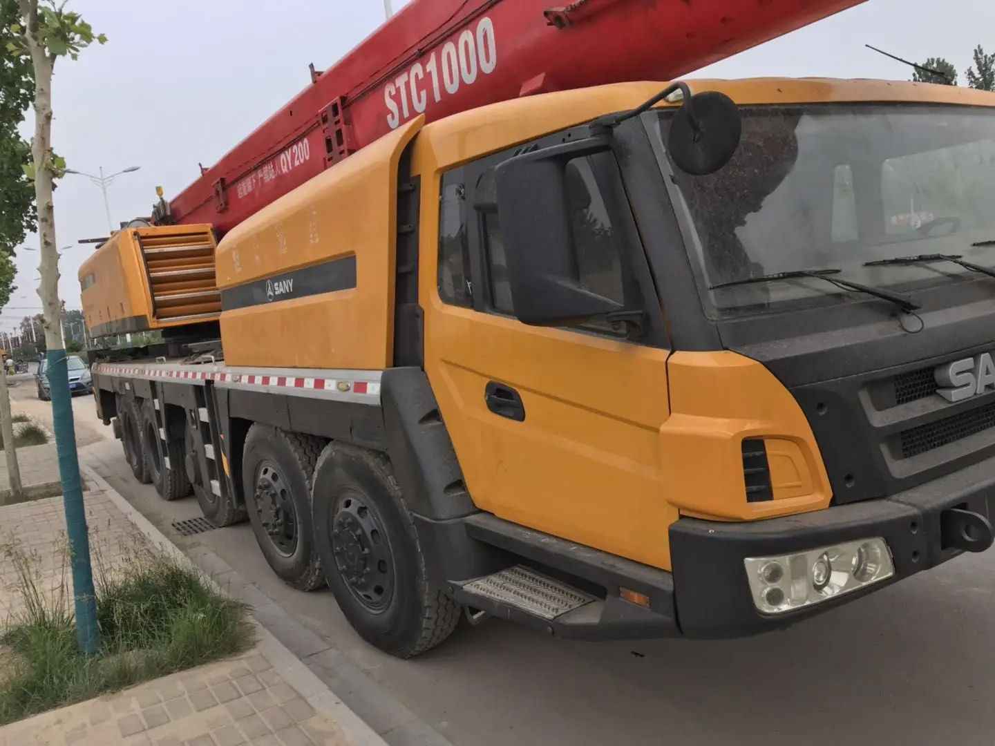 Подержанный 100 t кран sany автокран stc1000 цена тонн использованный Китай высококачественный мобильный для продажи