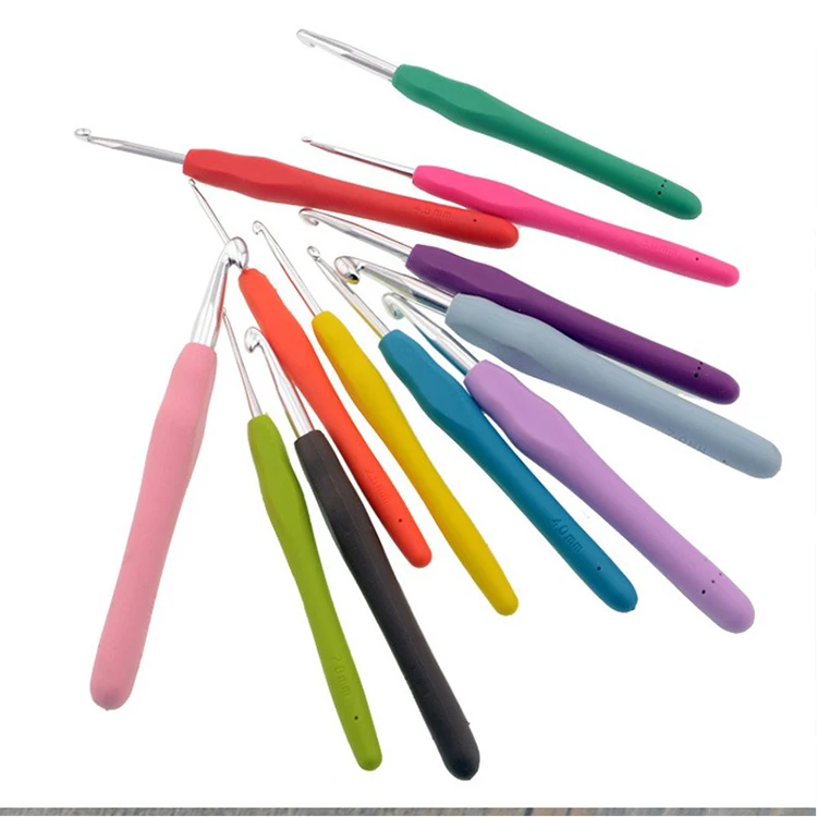 Crochet Hook 2-10mm Aluminum Crochet Needles With Colorful Soft Rubber Grip Cushioned Handles Knitting Needles