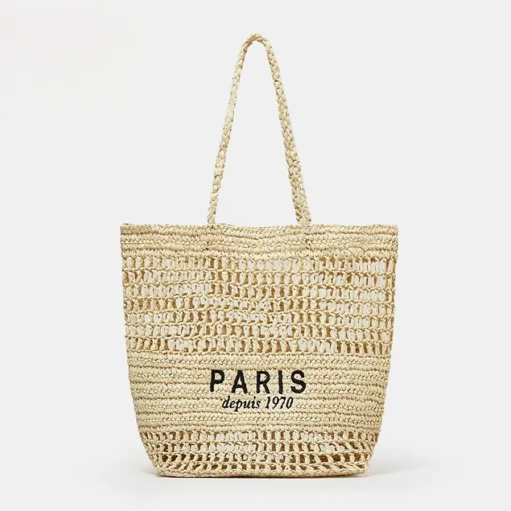 Popular Summer Vacation Straw Beach Bag Classic Eco Friendly Handmade Hollow Out Tote Bag Beach Women Designer Wallets Purse