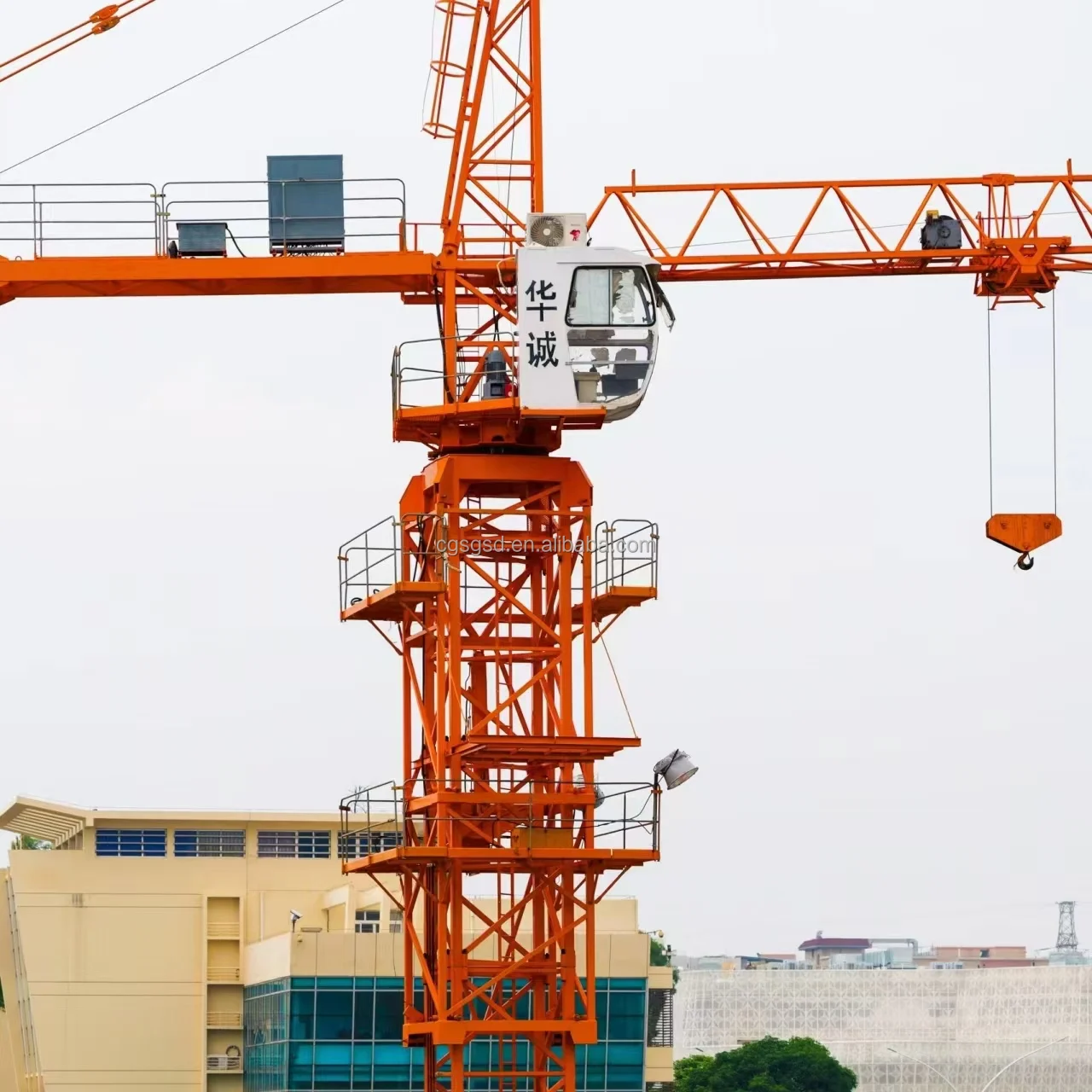 Factory direct sales tower crane price Cheap and durable mini tower crane