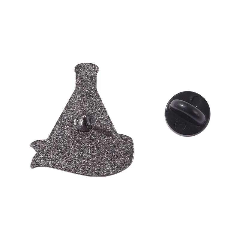 Custom Brooches Bag Clothes Lapel Pin Science Experiment Badge Element Molecular Structure Teacher pins Chemistry Lab Enamel Pin