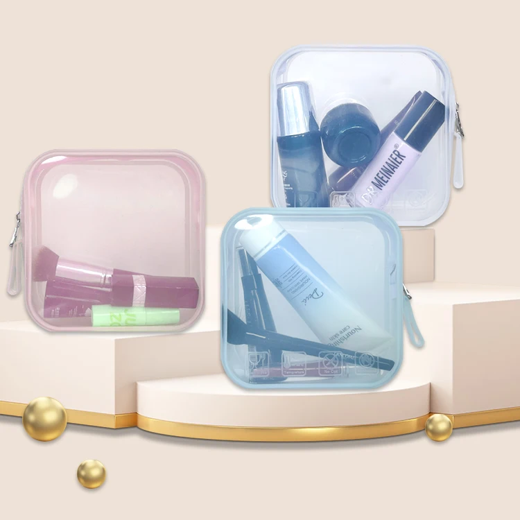 Силиконовая косметичка