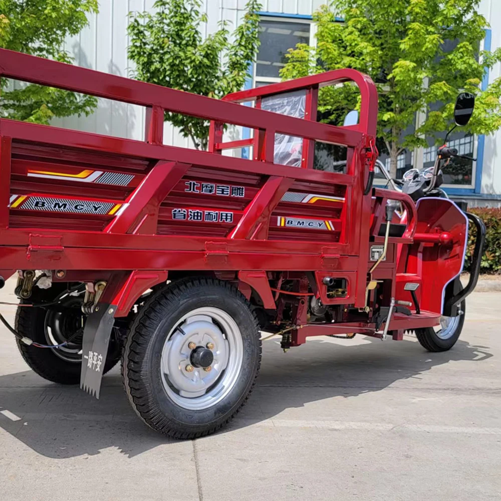 China Bei Mo factory manufactures 125cc scooter cargo motor tricycle for home use