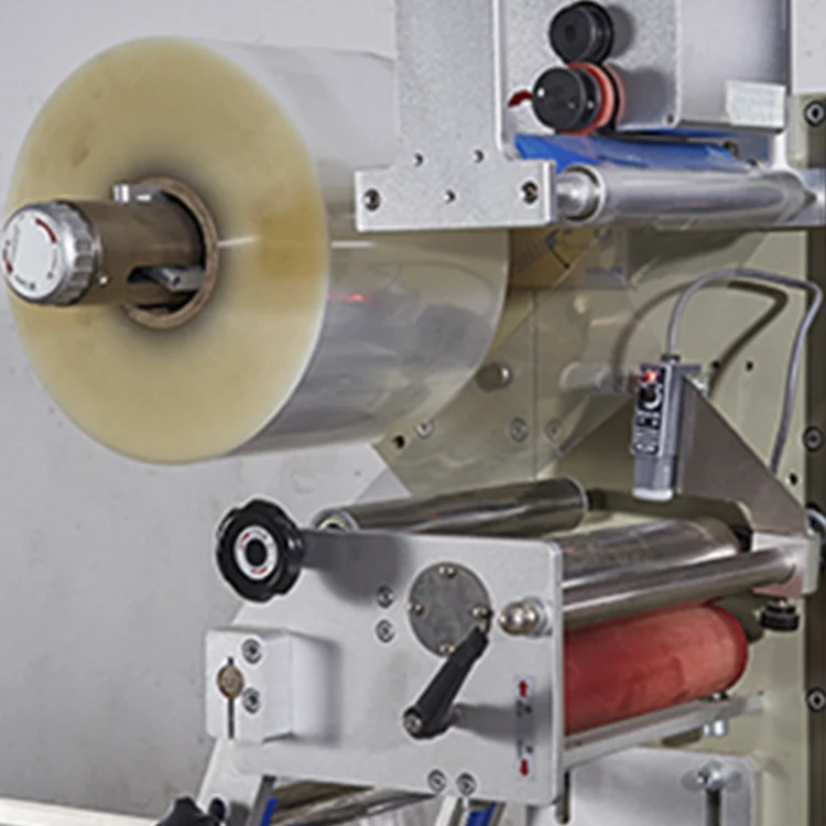 High Quality Automatic Ice Cream Bread Food Package Machine Popsicle Plastic Bag Sealing Cling Film Package Machine