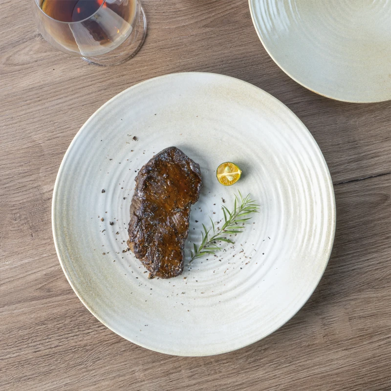 Yayu kiln reactive restaurant used rustic cream khaki dinner circle plates for restaurant tables dine dish ceramic tableware set