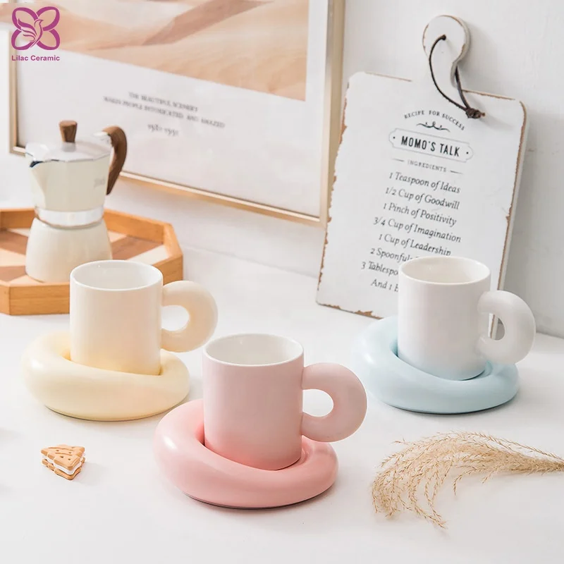 Cute Nordic Style Macaron Color Blue Yellow Pink Porcelain Gift Tea Cup and Saucer Sets Nordic Style Coffee Cup and Saucer