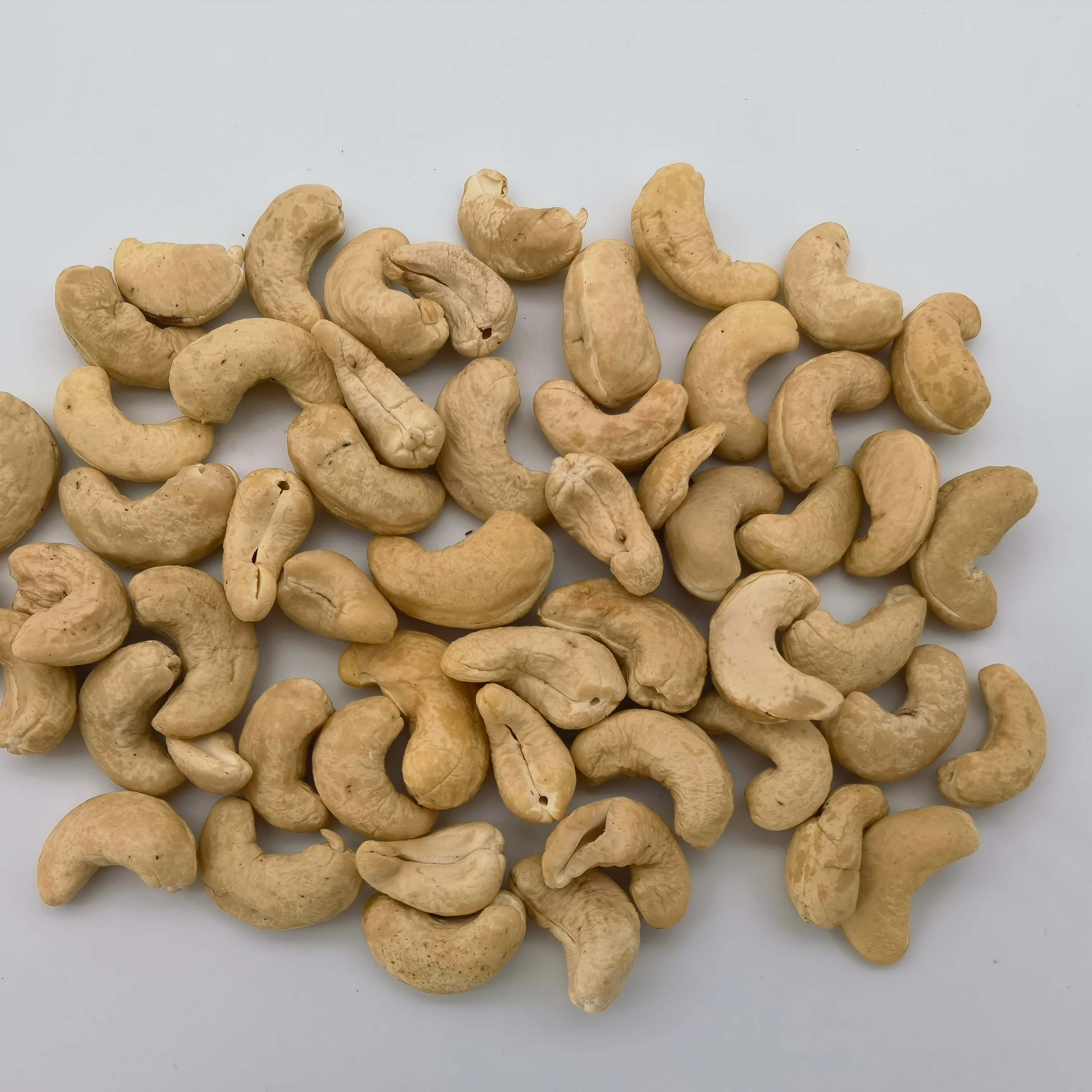 wholesale cheapest raw broken vietnam cashew nuts kernel price w320 w240 for sale