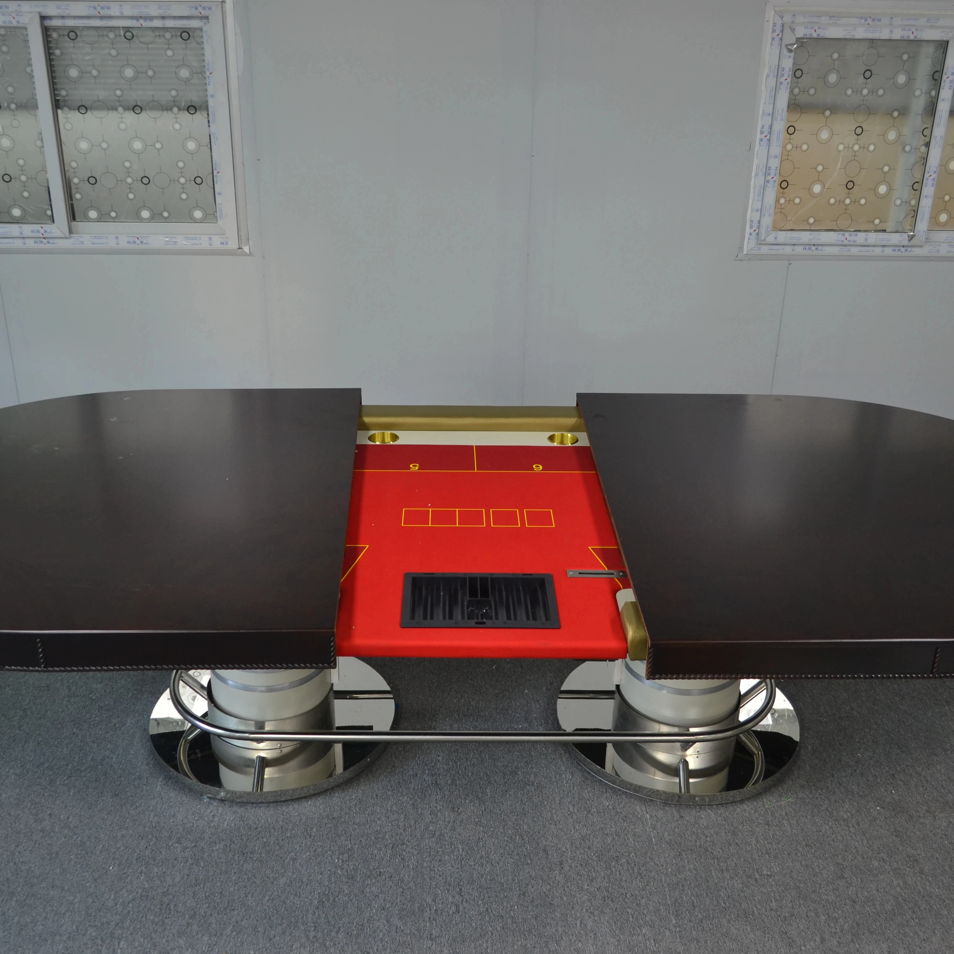 Professional Casino Gambling Table 10 Person With LED Light Gambling Custom Blackjack Baccarat Poker Table