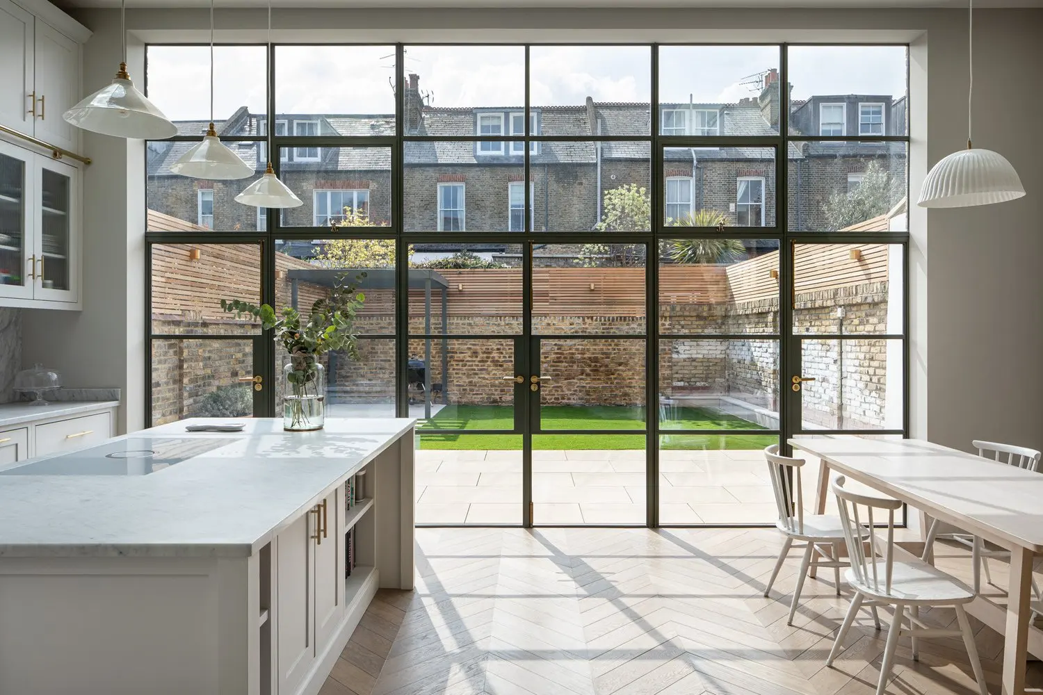 Elegant House Simple Iron Glass Doors and Windows Grills Design for Sale