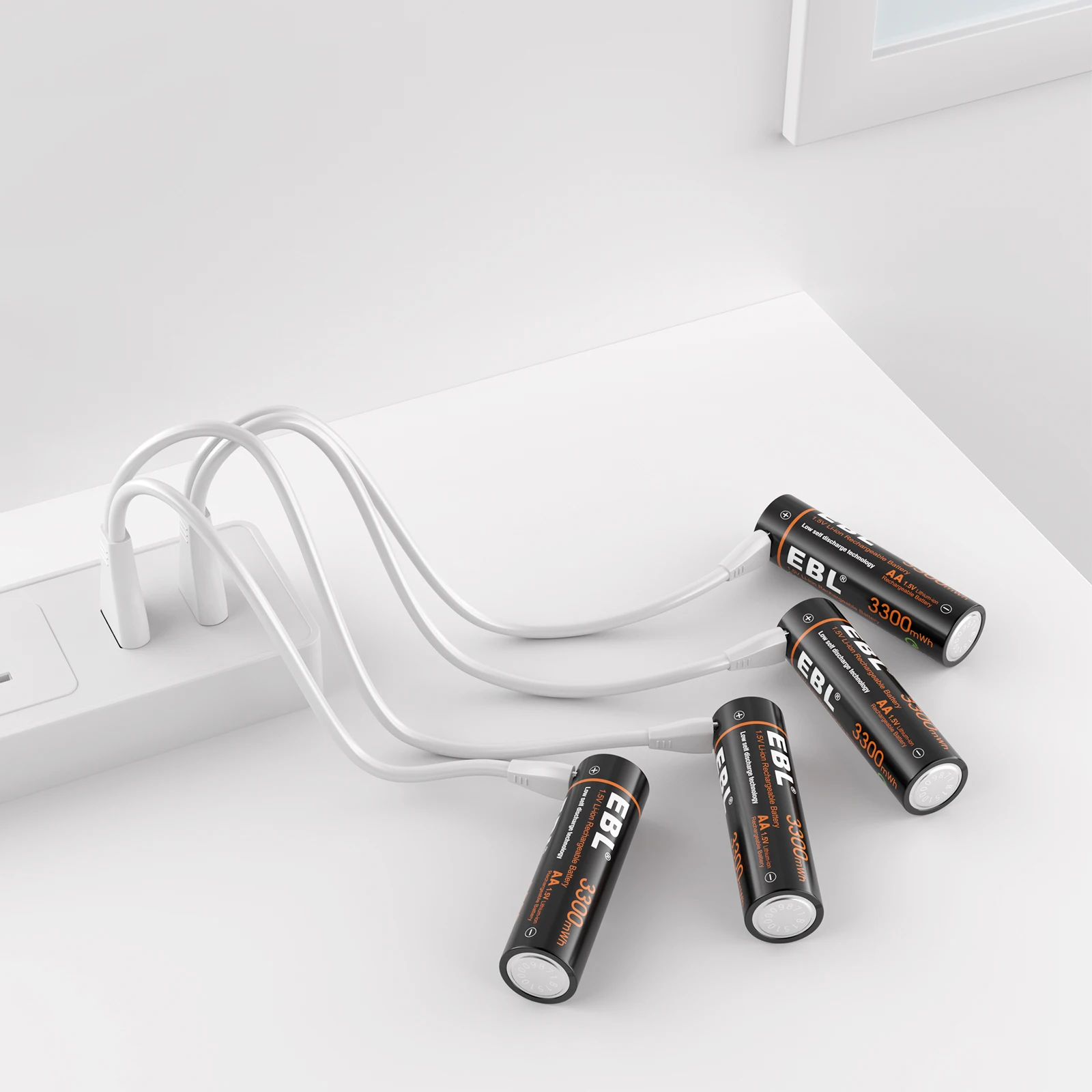 4 Pack Quick Charging EBL USB Rechargeable AA Batteries 1.5V Lithium Batteries AA 3300mWh With Micro USB Cable