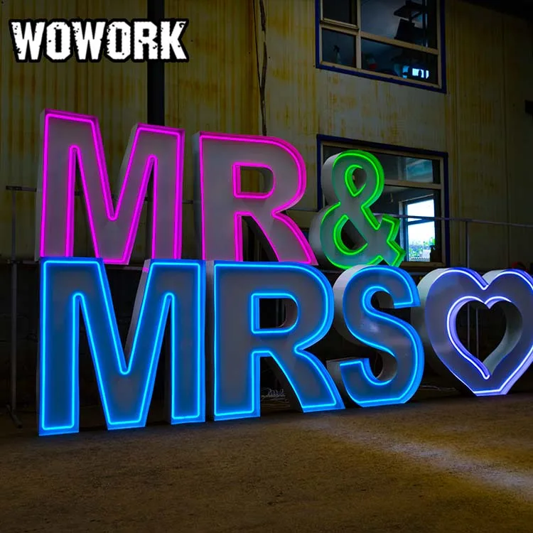 2024 WOWORK wedding supplies led stand up huge 4ft 6ft mr mrs metal neon marquee letters number for party wedding decoration