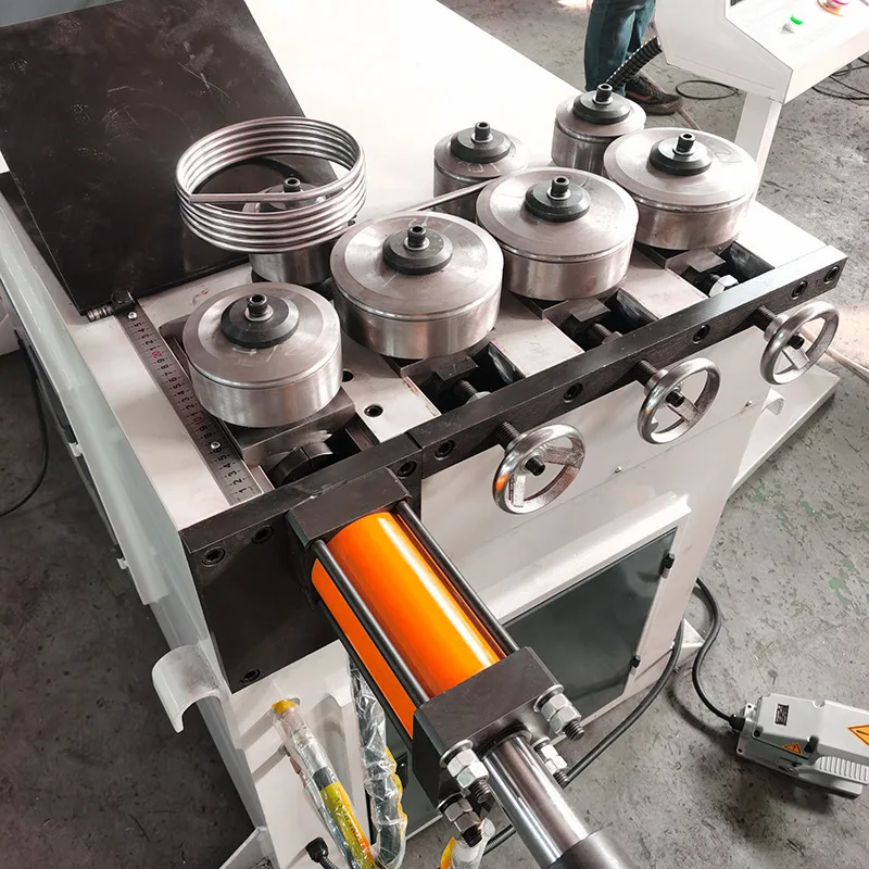Automatic hydraulic square tube round pipe stainless steel pipe rolling machine greenhouse arc rolling machine bending machine