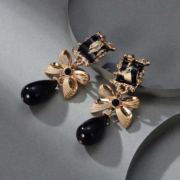 New Resin Vintage Black white Large resin Bow Water Drop Ear clip without ear hole Earrings for Women
