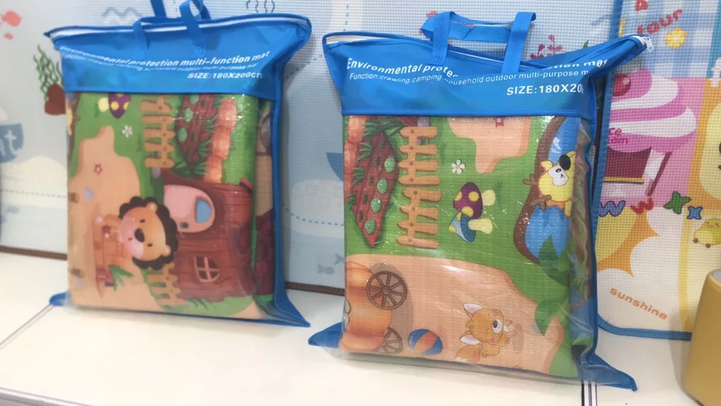  Высококачественный игровой коврик из большой пены для ухода за
