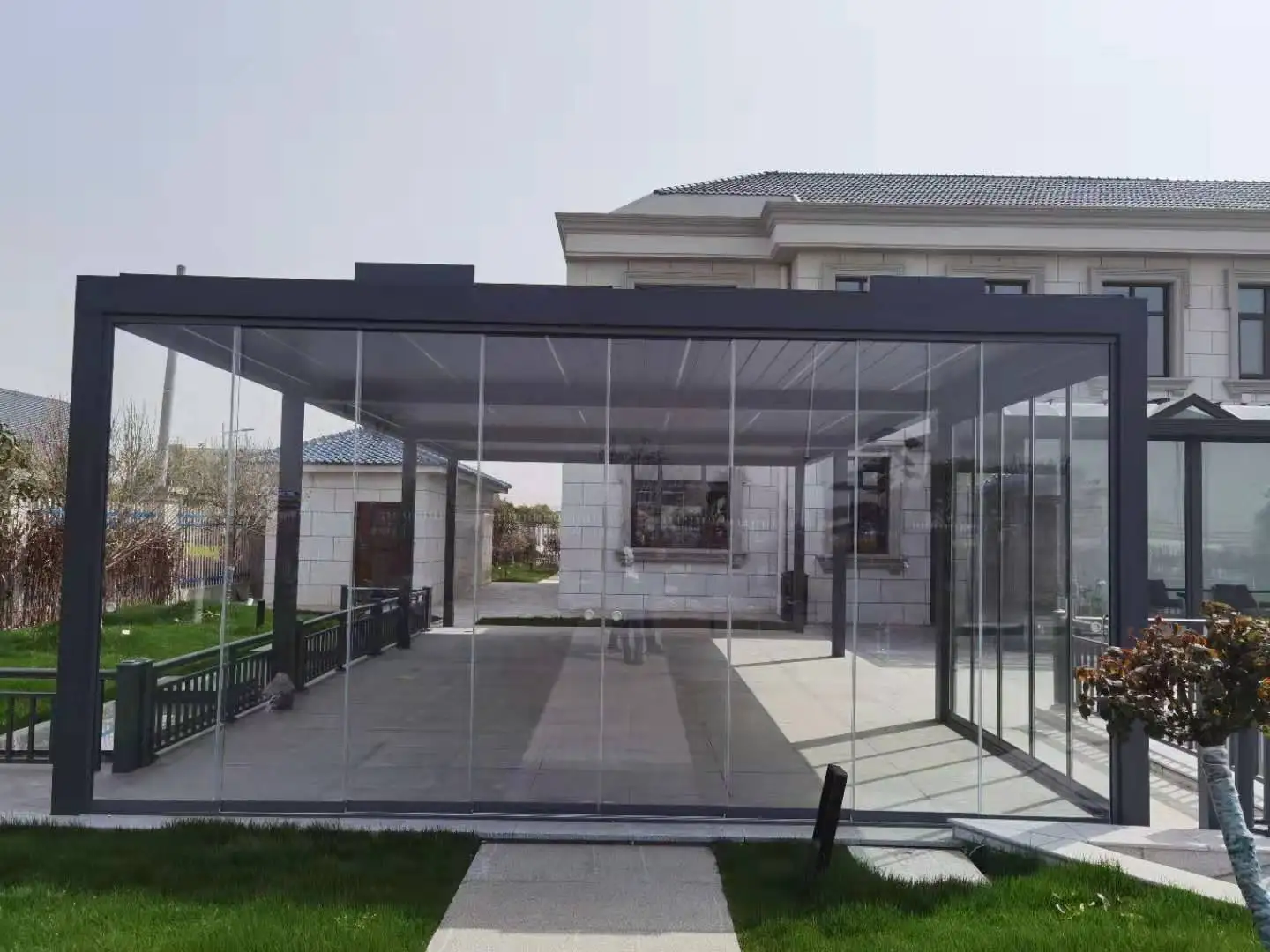 Sliding Glass Doors Low cost High quality Motorized Louvered Roof Aluminum Pergola