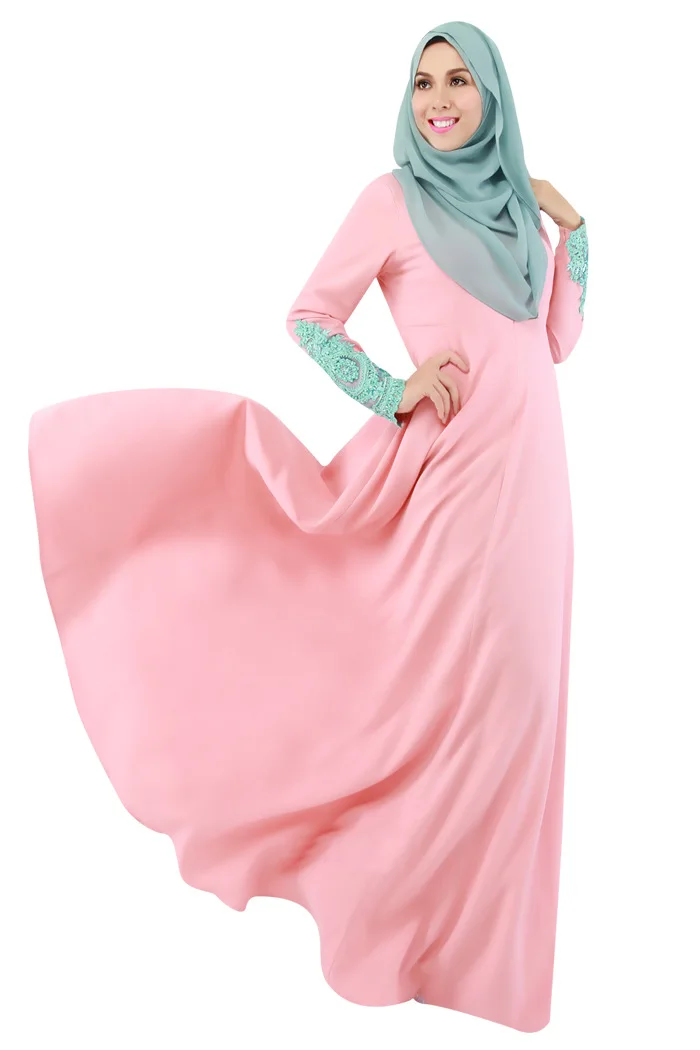 Solid Color Dubai Islamic Muslim Women Chiffon Pleated Embroidery Lace Sleeve Long Dress