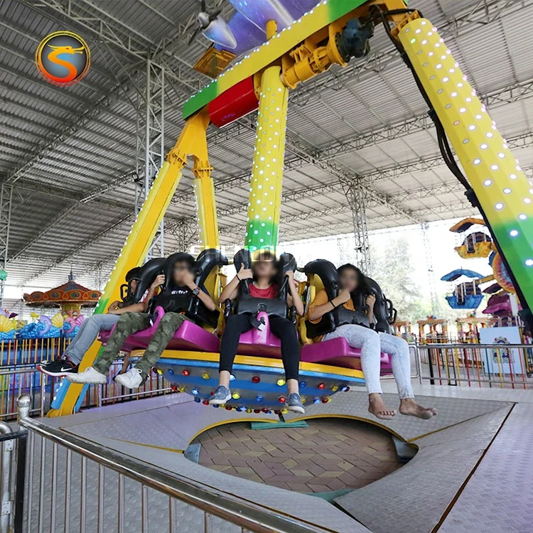 Amusement Park rotating flying UFO rides big frisbee swing hammer pendulum