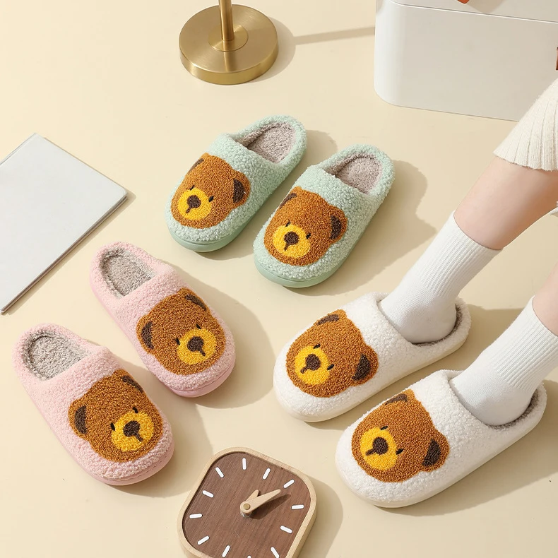 2025 NEW XC Wholesale Stuffed Cozy Cow Slippers Gifts Winter Warm Pig Plush Kids Cartoon Animal Print Cow Home Slippers