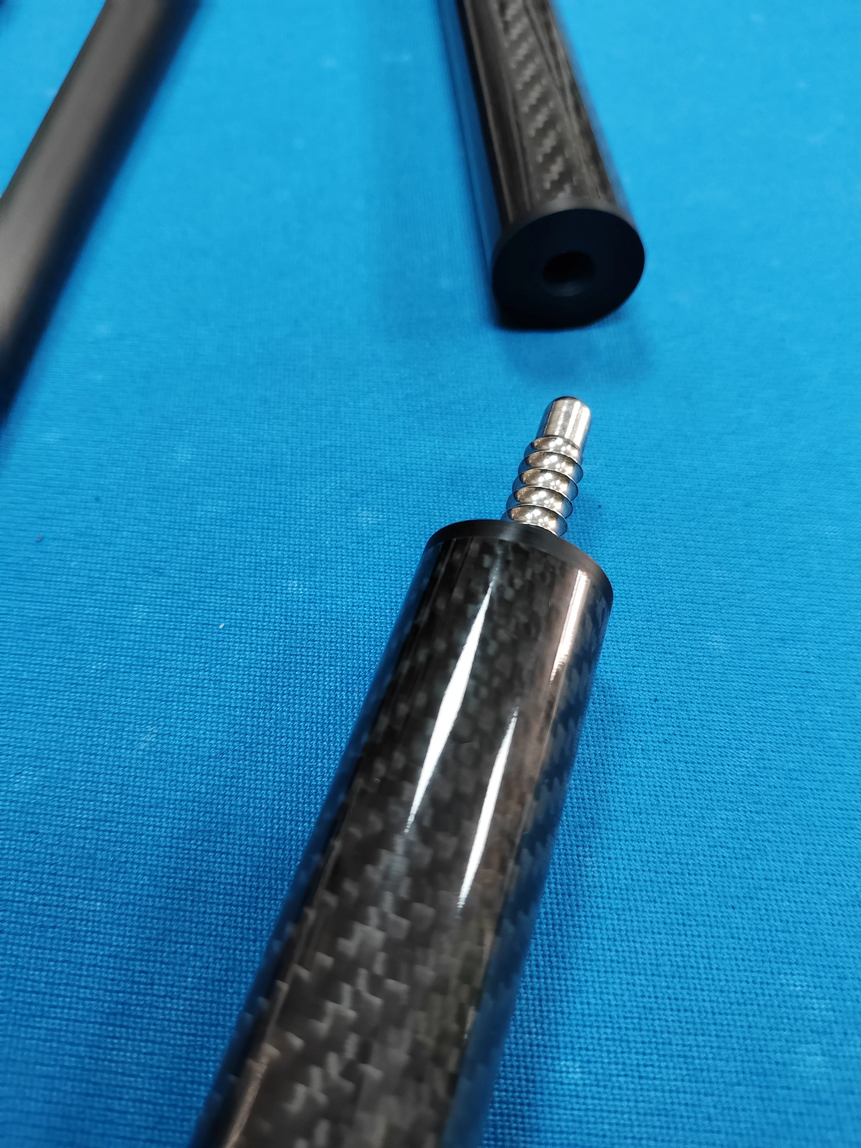 Carbon Fiber Break and Jump Cue With Protective Cover for Wholesale Factory Direct Sale