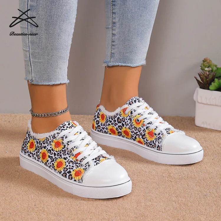 Womens Fashion Girls Flower Printed Canvas Shoes Students Ladies Casual Sneakers Summer Lace Up Skateboard Trendy Rubbers Shoes