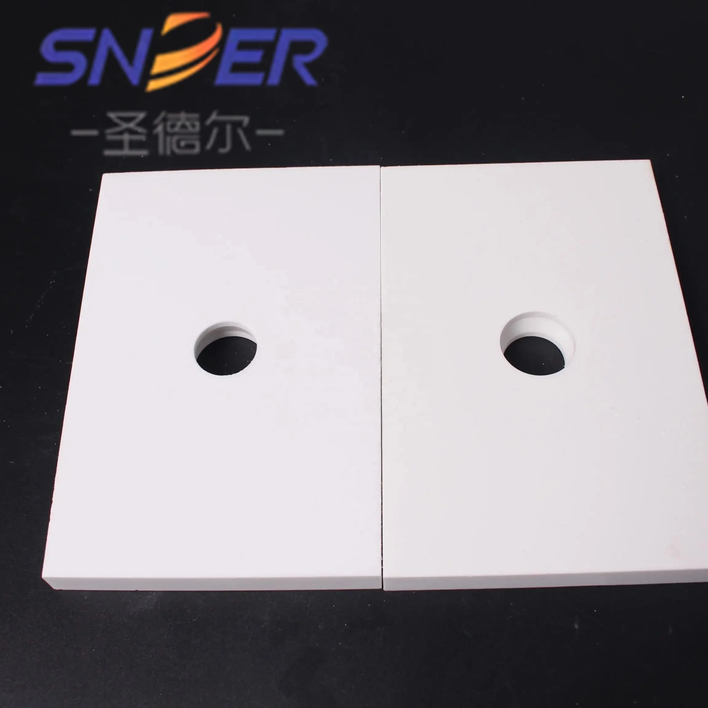 Hot Sale High Purity 92% 95% High Alumina Lining Plate