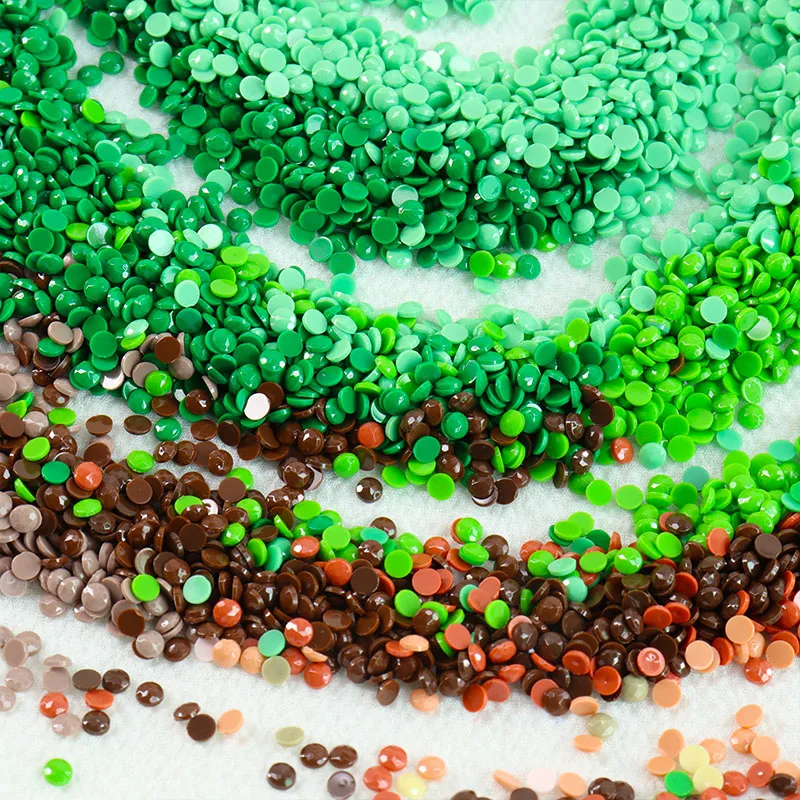 Wholesale 5D Diamond Painting Accessories Round Square Drills Bead Round & Square/ Special Printed Pet on Painting 2KG