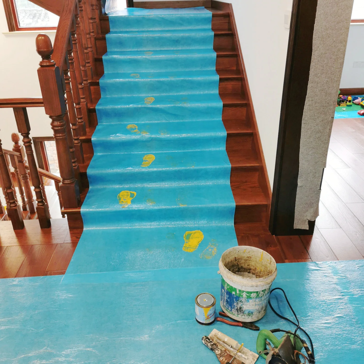 White Sticky High Quality Painter Adhesive Felt