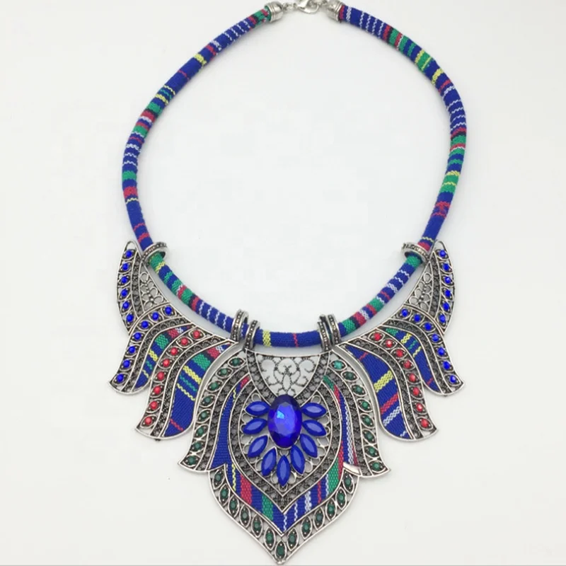 ethnic style chunky choker
