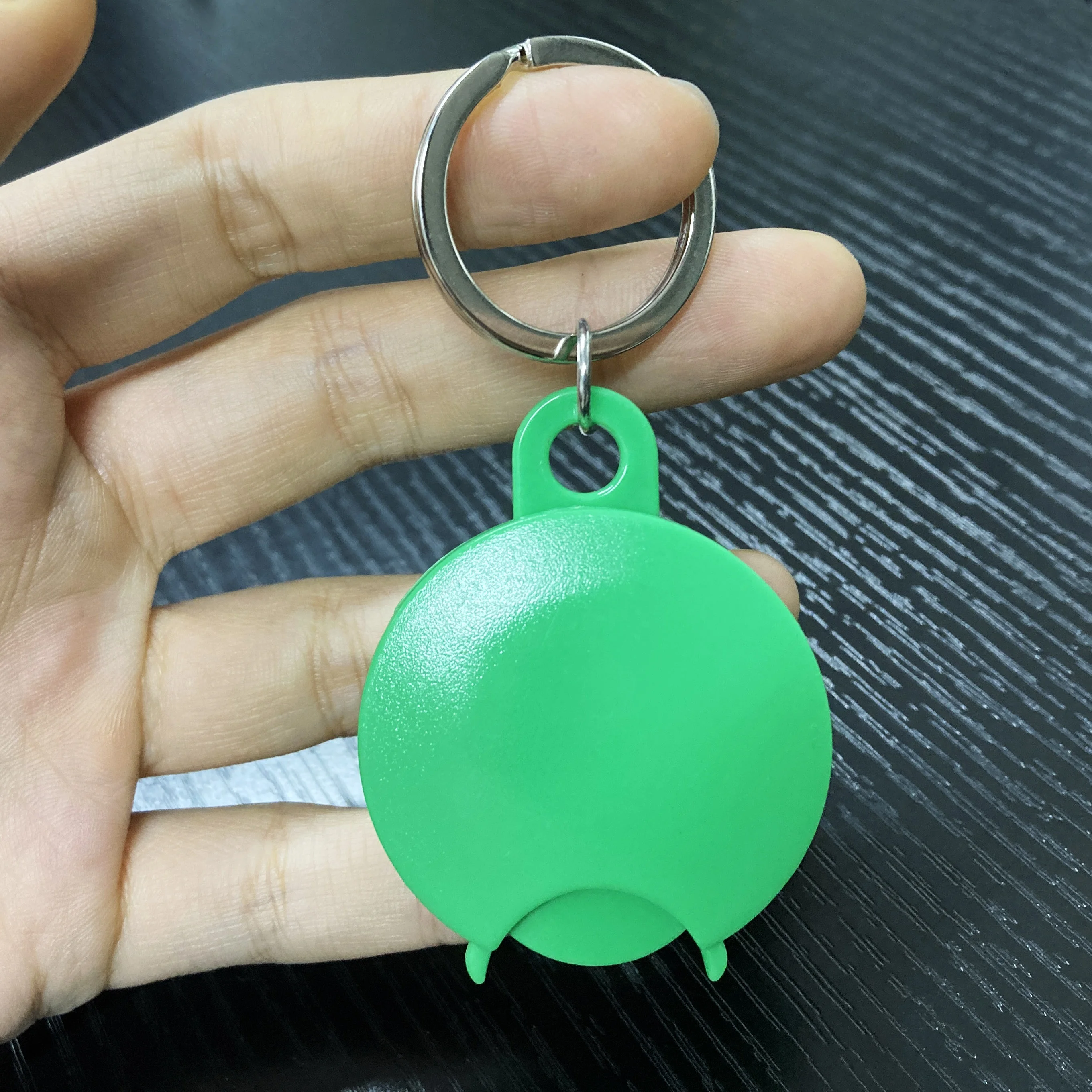 Coin Holder Plastic Keychain with Split Ring, Brand Souvenir for Exhibition, Cheap Key Chain