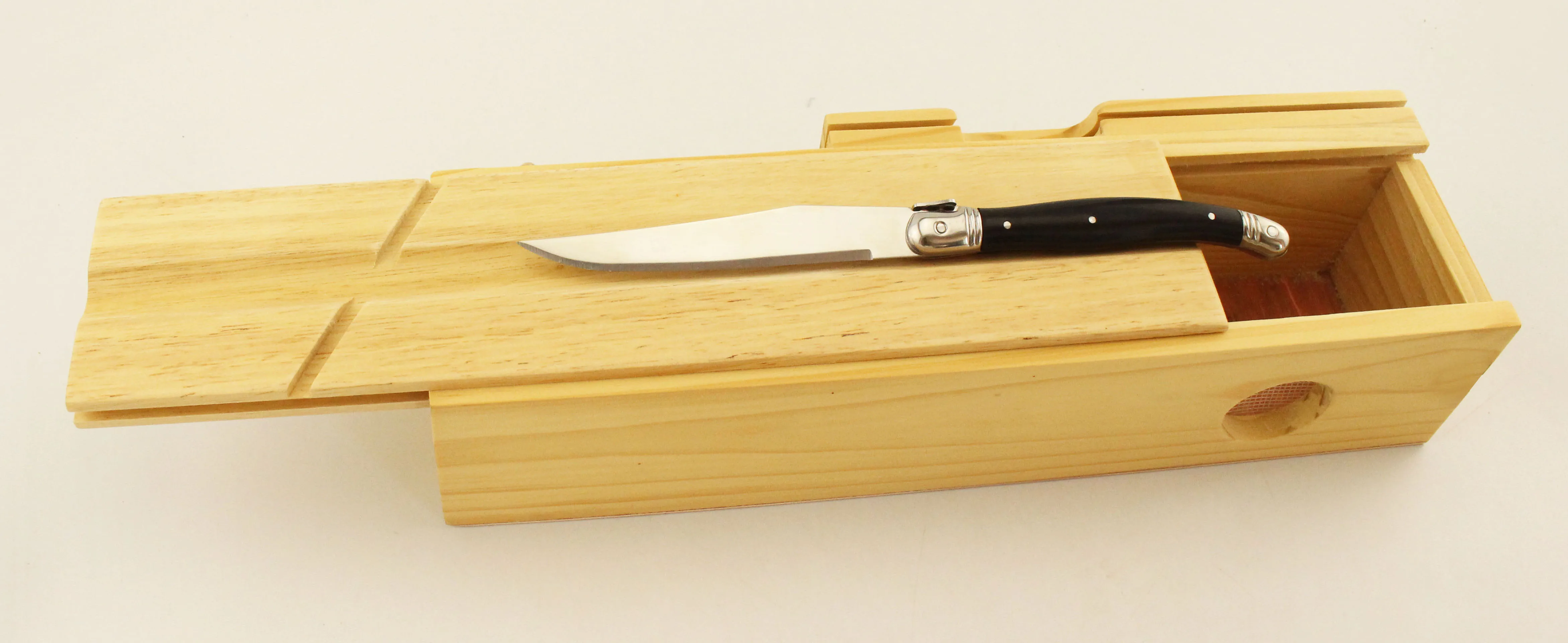 laguiole kitchen knife