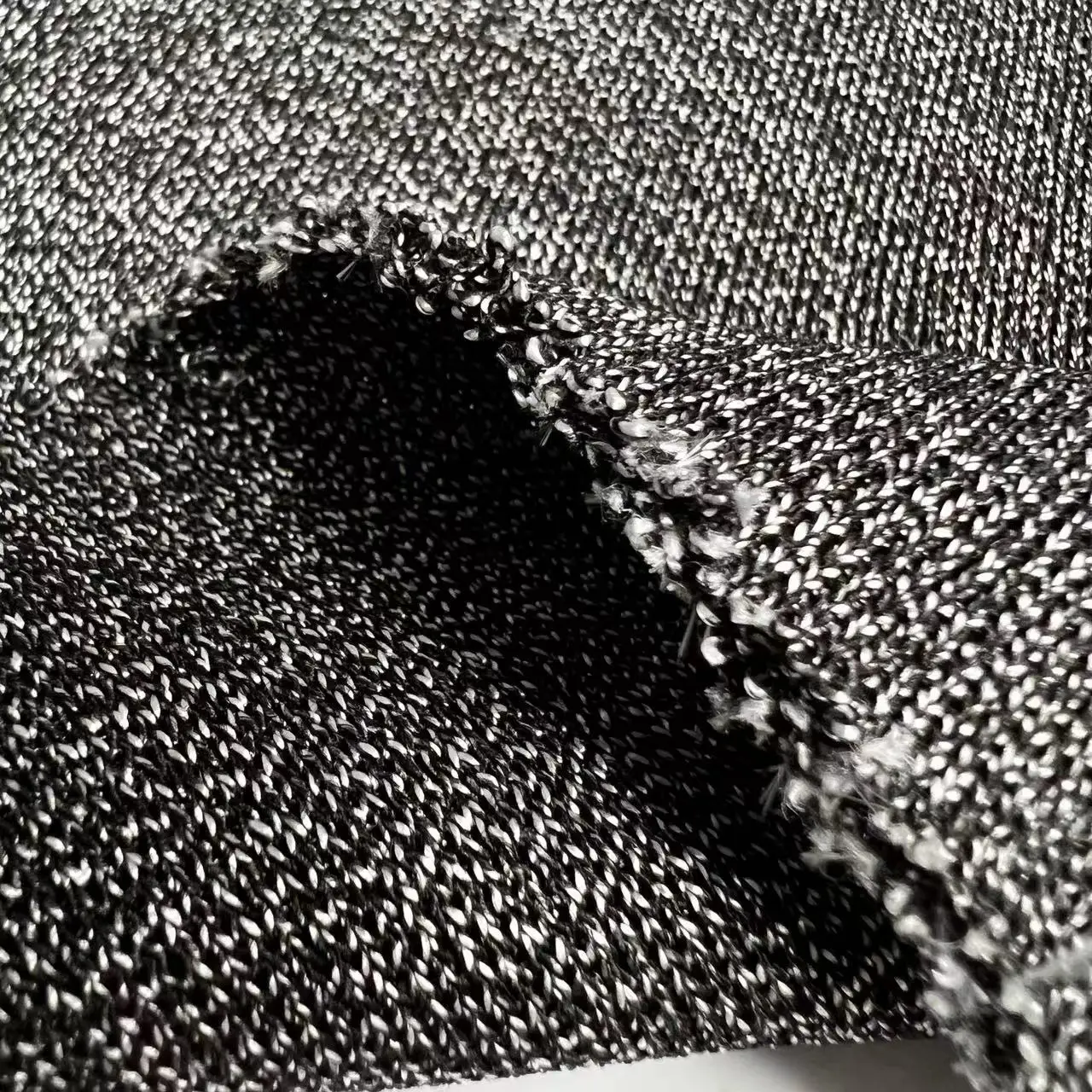 Multi-function EN388 2003 Level 5 protection cut-resistant weft knitting fabric for hand cover
