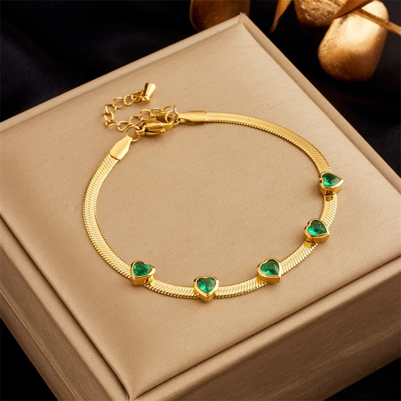 Simple light luxury high sense emerald love zircon accessories snake bone necklace set