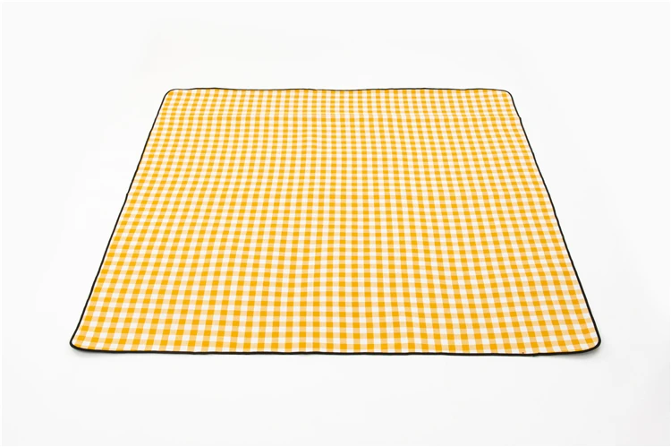Cheap Hot Sale  Good Quality Polyester Fleece Sponge Waterproof Roll-up Outdoor Camping Mat Beach Picnic Barbecue Mattress
