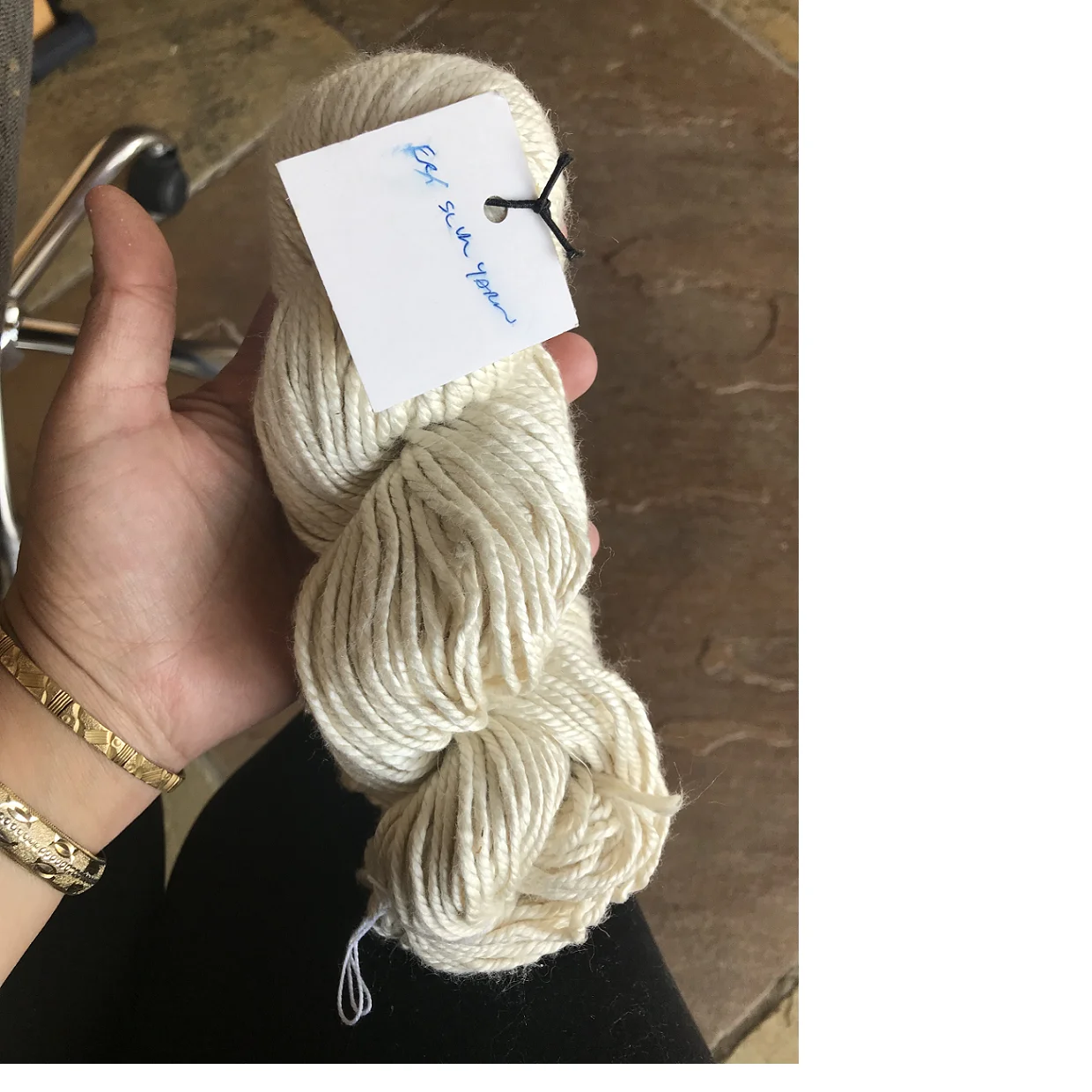 banana silk thrums in white undyed qualities suitable for spinning for yarn and fibre stores