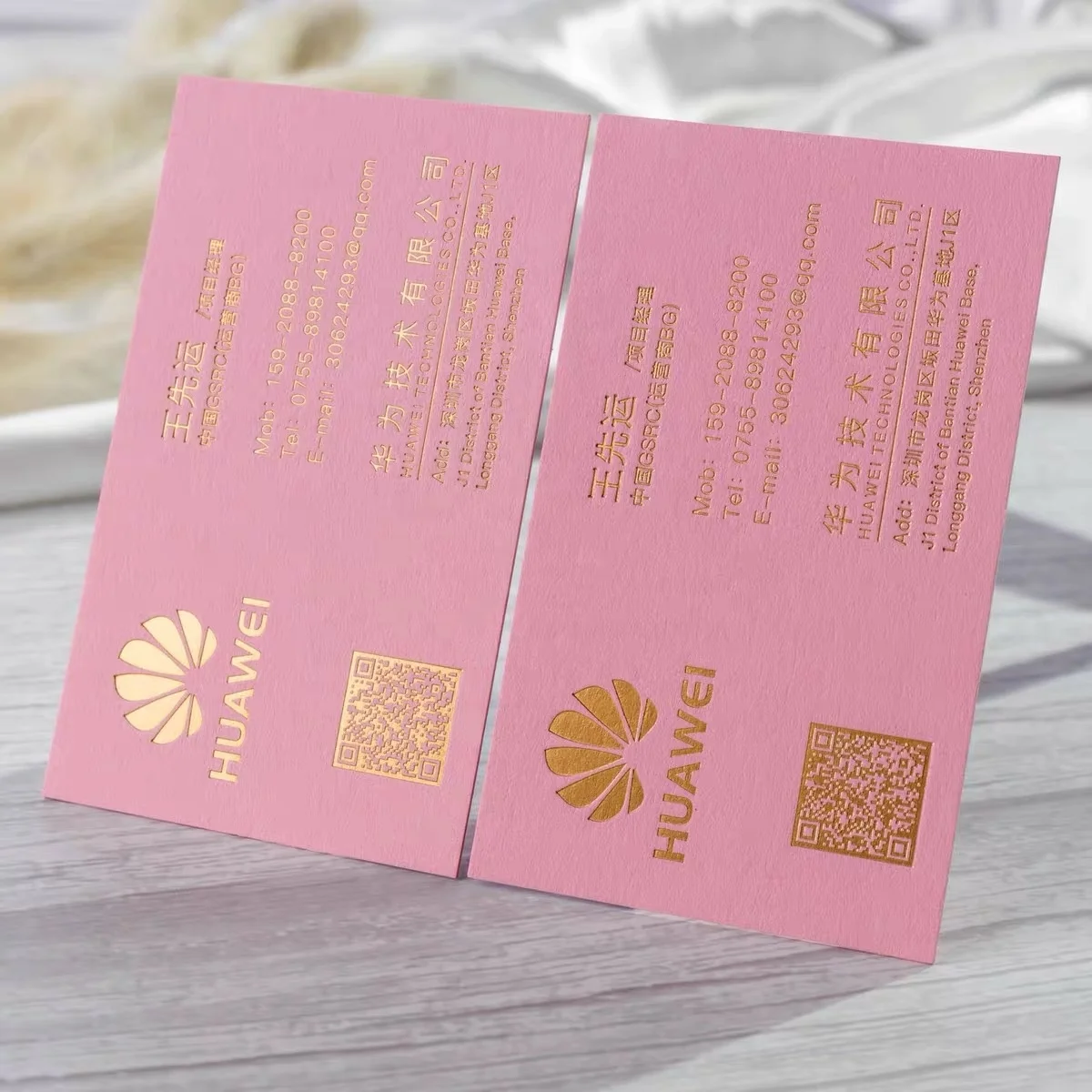 Wholesale custom luxury pink cards printing create own gold foil embossed business cards with logo