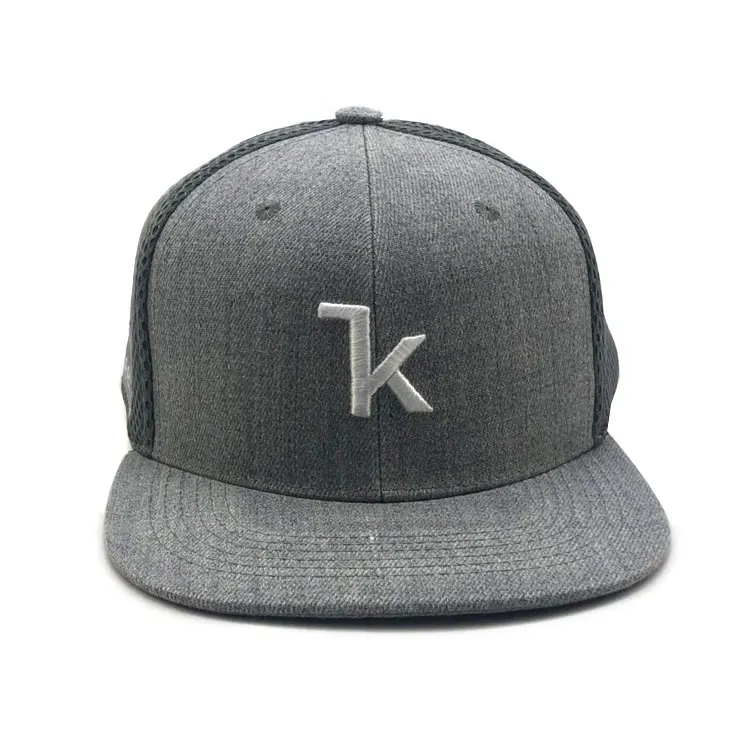 Custom Flat Bill 6 Panel Embroidery Black Mesh Trucker Cap