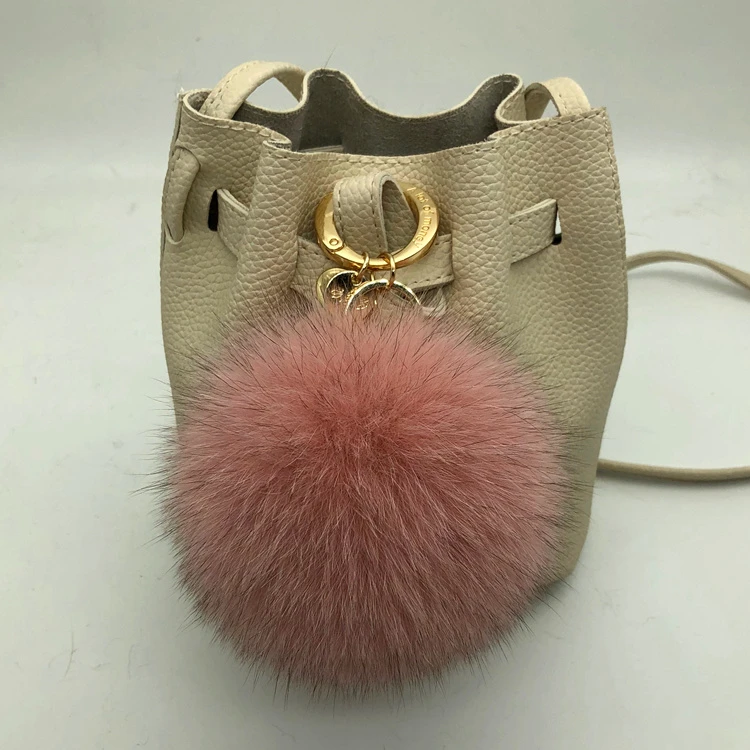 
2021 New Arrival Real Fox Fur Pompom Fox Fur 13CM Accessory Pom Poms with Keychain for Bags with Snap Button for Beanie Hats 