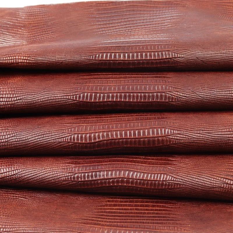 cow leather in lizard pattern for handbag and handicraft in genuine leather