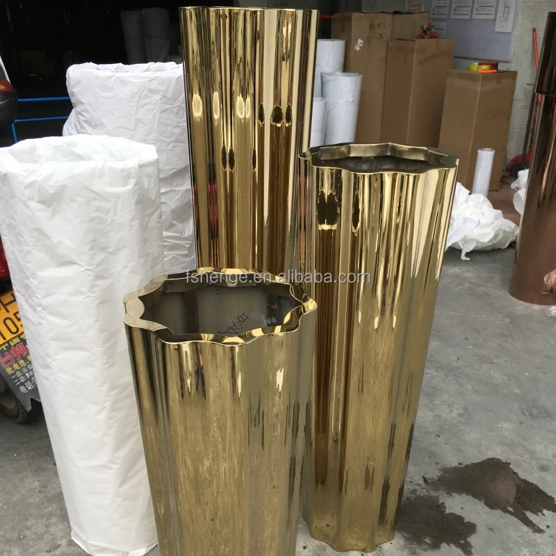 Modern Home Decor Flower Pot Planter / Luxury Modern Gold Large Plant Pot / Hotel Floor Metal Vases