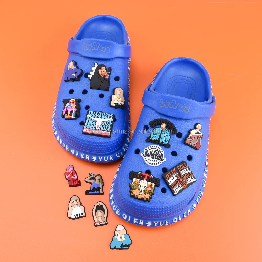 2025 HOT SALES Peso pluma Shockproof Fashion Silicone case for iphone 15 14 13 12 11 pro max phone cover put PVC charms in