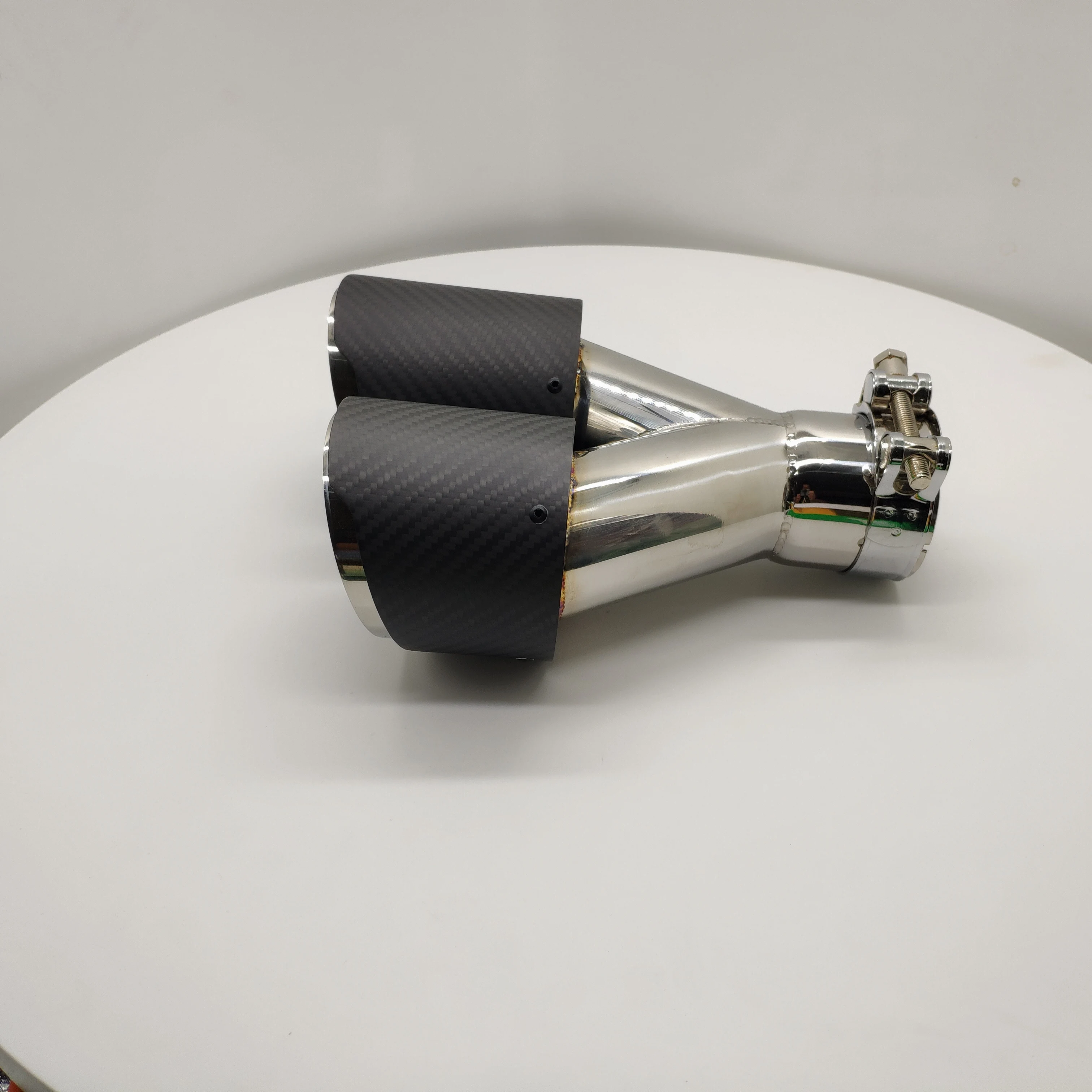 High Performance 304 Stainless Steel Dual Carbon Fiber  Matte black Exhaust System Muffler Exhaust Tip