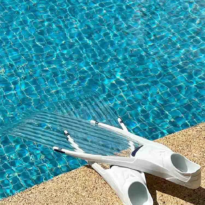 Spot Taiwan professional free diving long universal flippers fully transparent board fishing hunting dual-purpose free diving