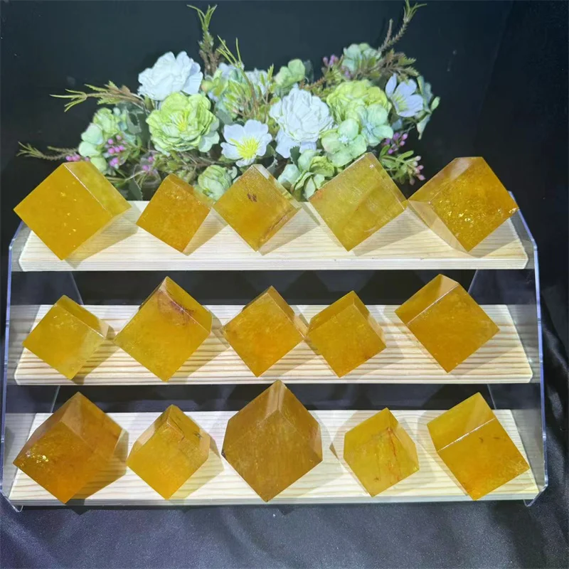 Wholesale Fluorite Crystal Cube Good Quality Yellow Fluorite With Mica Cube For Decoration