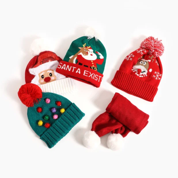 Baby Christmas Knit Hat And Scarf Custom Reindeer Embroidered Winter Hats And Scarf Set Newborn