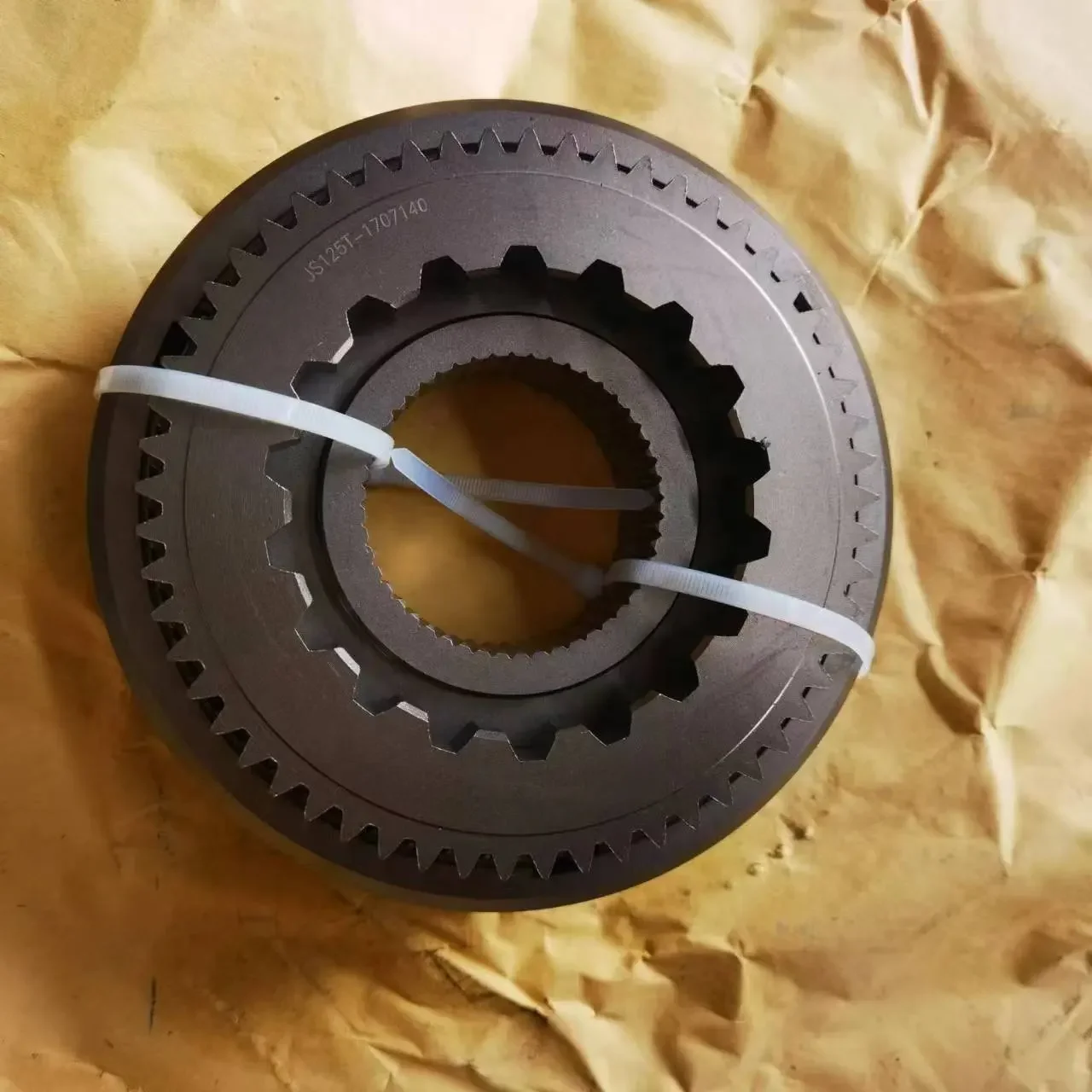 Factory Direct Selling Auxiliary Box Double Cone All Steel Synchronizer JS125T-1707140G For FAST 8 Speed Manual Gearbox