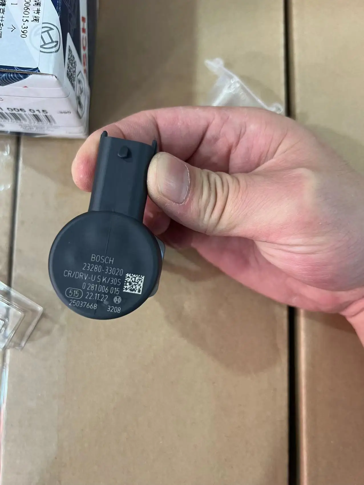 DRV FUEL RAIL PRESSURE REGULATOR VALVE 0281006015(0 281 006 015) for TOYOTA YARIS AURIS 1.4 D4D