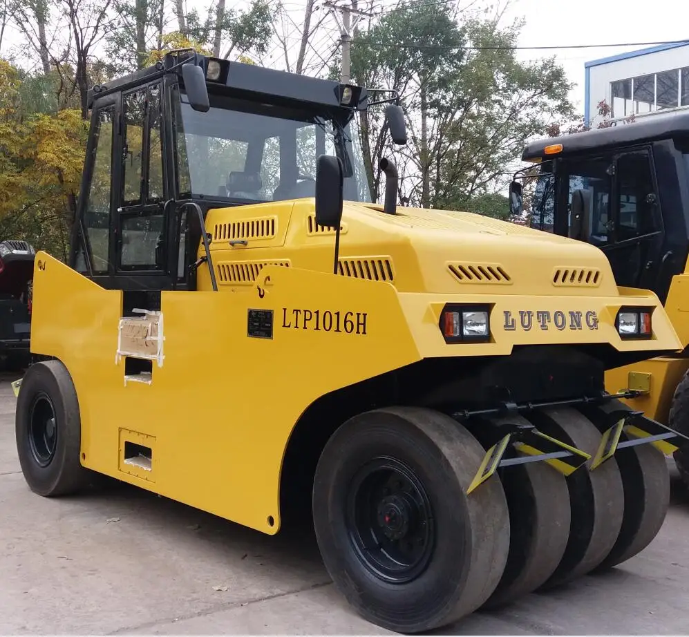 Best quality road roller road pneumatic tyre with low price LTP1016