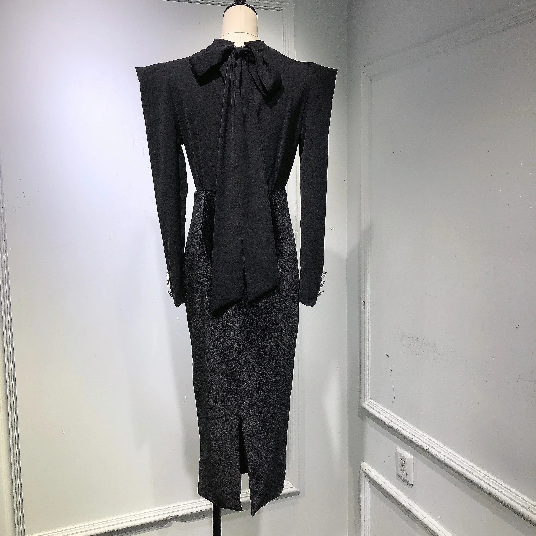 Black evening dress female 2021 new banquet annual meeting temperament birthday party small dress dress can usually be worn